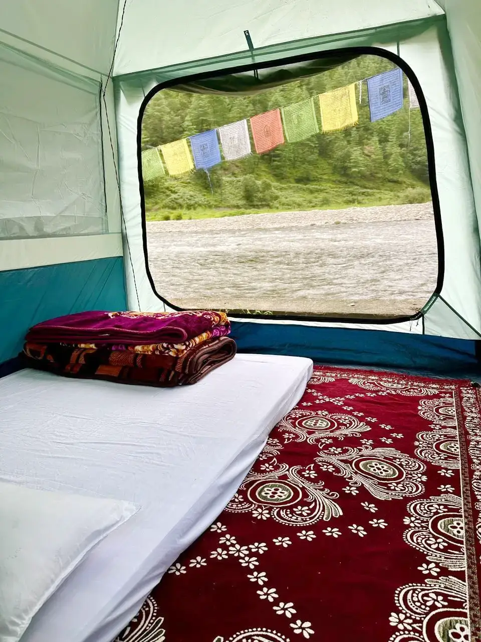 Prince Room with river view at Sangti Tsomka Campsite